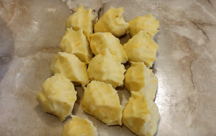 картофельные биточки с яйцом