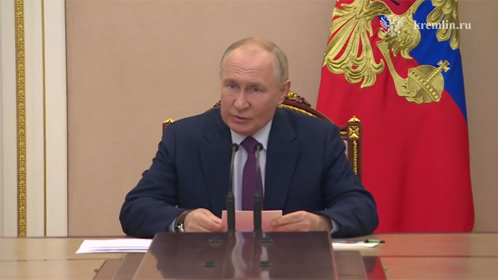    Путин дал добро на удары по Западу. Исторический момент. Скрин с ТГ-канала "Кремль. Новости".