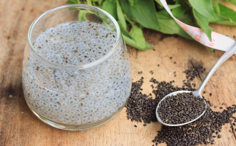 Чем полезны семена базилика