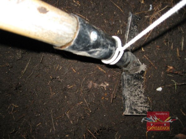 Дополнительная веревочная рукоятка из лопаты
