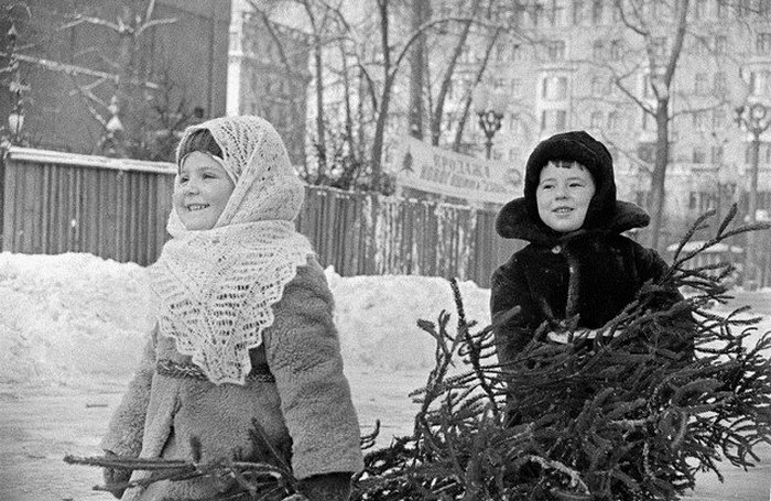 20 ностальгическо-новогодних фотографий из советского прошлого