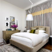 Оригинальная вставка на шторах