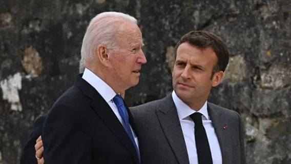 Байден провел переговоры с Макроном на фоне разногласий из-за соглашения Aukus