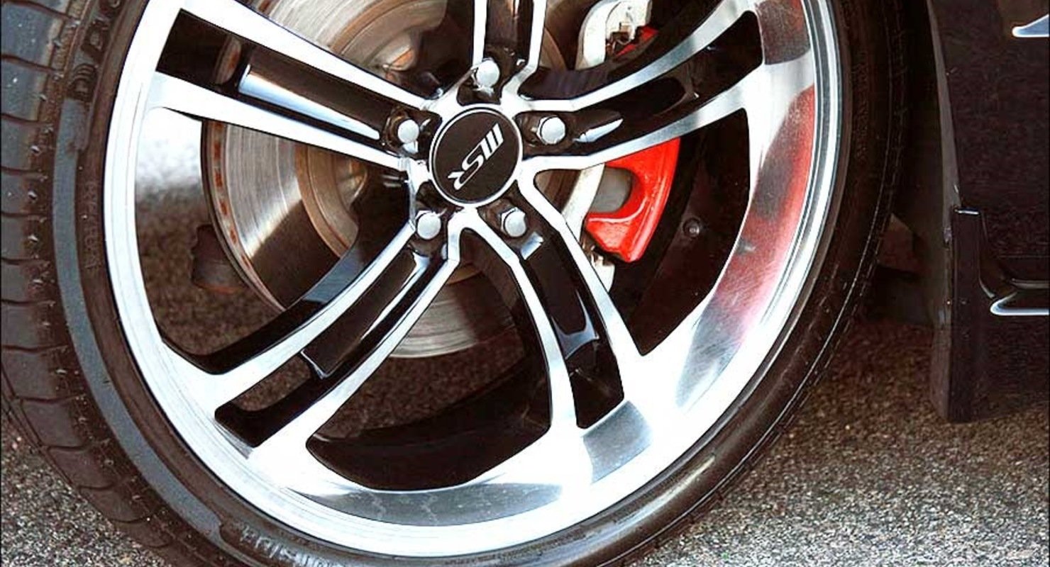 Низкопрофильные шины: плюсы и минусы