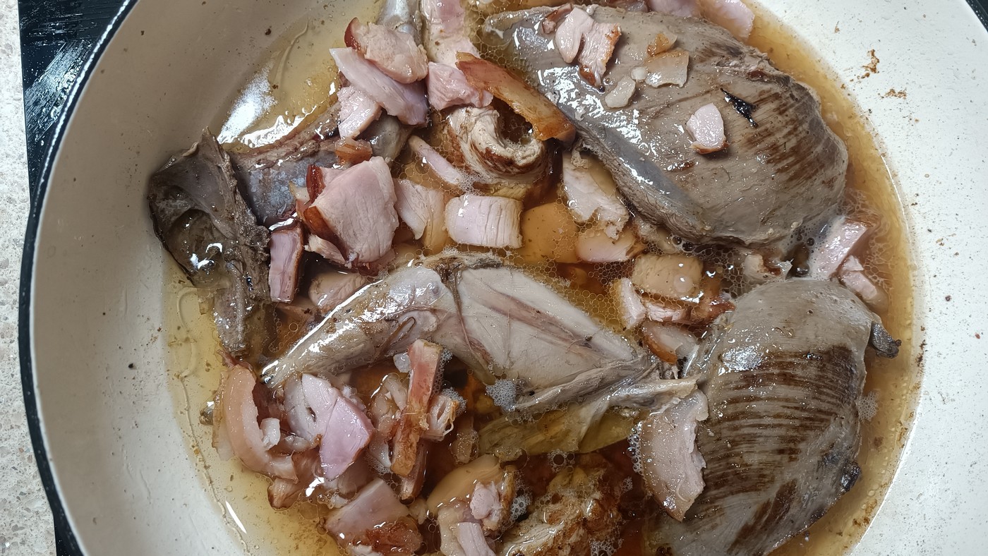 Тетерев с овощами