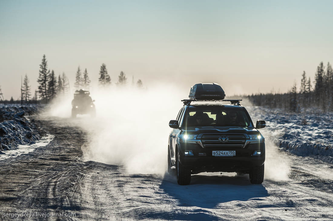 автозимник эвенкия. зимник дорога. зимник по составу. дороги карелии зимой. фильм про зимник.