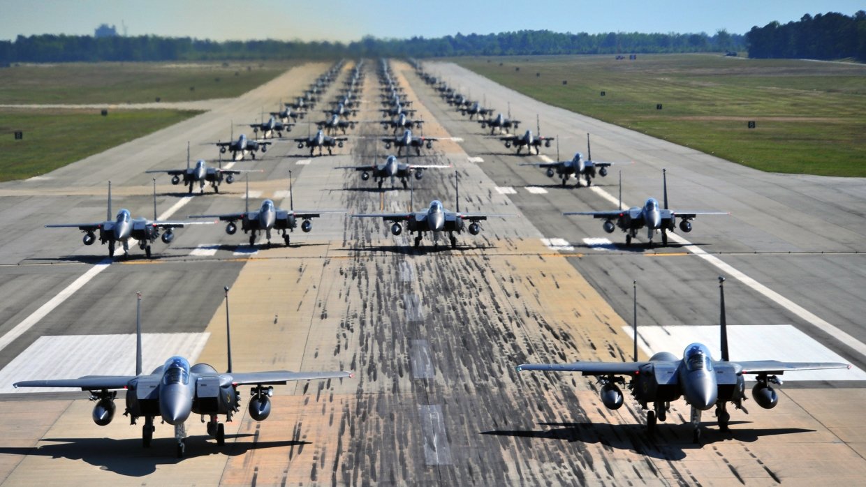 Военно-воздушная база НАТО Эмари Эстония