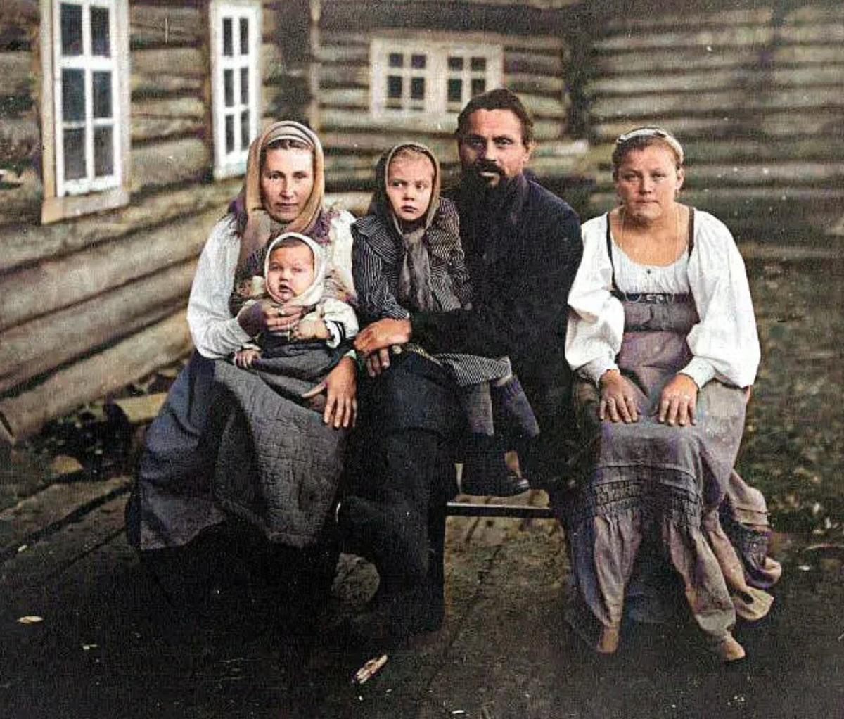 Сколько жителей в России – родственники