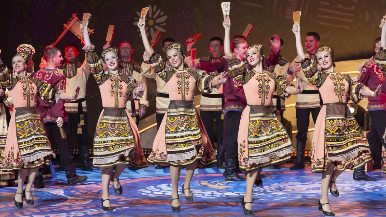 На Нью-Йорк надвигается ураган «Генри». События дня На Нью-Йорк надвигается ураган «Генри». События дня Видео