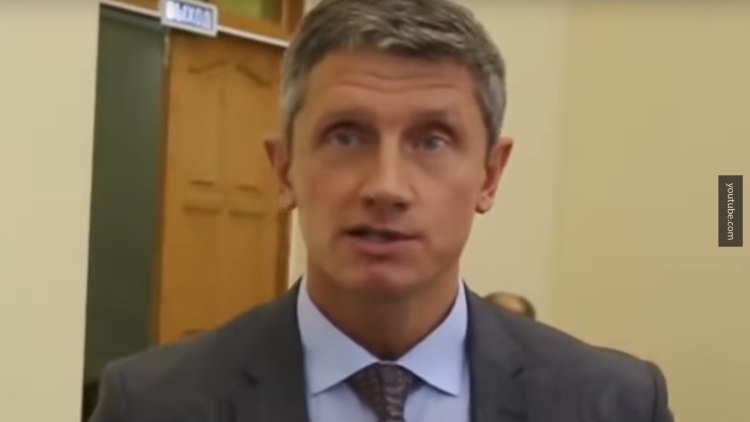 Шкуратов олег павлович клинцы. Мэр города клинцы брянской области. Мэр города клинцы. Глава клинцов шкуратов. Резиденция мэра клинцов.