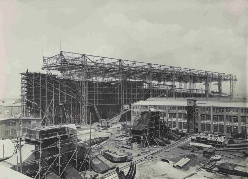 Борьба морских гигантов. Первый в своём классе Борьба морских гигантов. Первый в своём классе вмф