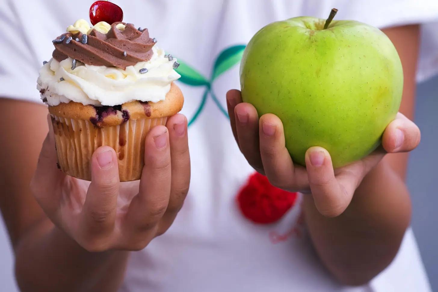 Ежедневный спорт и диеты, чтобы выжить: Джейк Велл с Мальты родился с редким диагнозом — суперожирение Джейка, когда, всего, ожирения, инсулин, развивается, работе, генов, мальчик, мутации, родители, случаев, инсулина, мозга, хочется, мальчика, чувство, ожирение, насыщения, приводит
