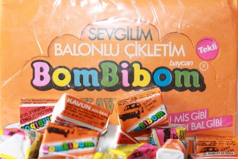 Вкладыши Bombibom: артефакт из 90-х... Их собирали все Вкладыши Bombibom: артефакт из 90-х... Их собирали все