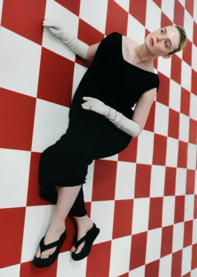 Эль Фаннинг рассказала про отношения с бойфрендом-миллионером Гасом Веннером Фаннинг, Веннером, семьи, Сентиментальная, ценность, рассказала, ВеннерГас, Гасом, журнала, Rolling, директором, Stone, время, семьёй, Долгое, свидании, заметили, папарацци, расставания, после