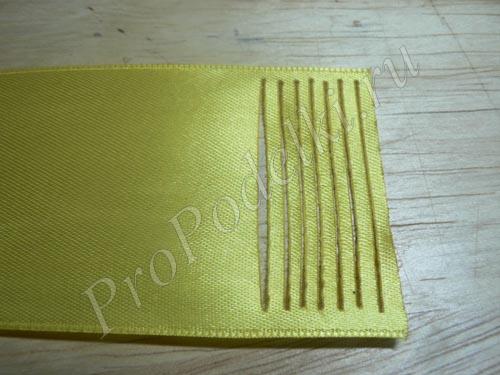 Одуванчик из атласных лент: мастер-класс