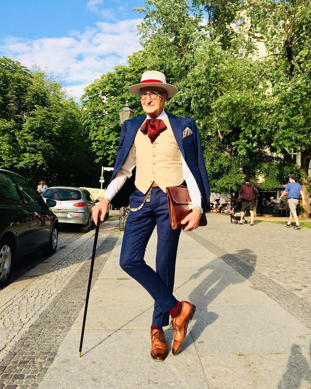 Элегантность и стиль – это про них. Показываем семь дедушек, которые дадут фору молодёжи Элегантность и стиль – это про них. Показываем семь дедушек, которые дадут фору молодёжи