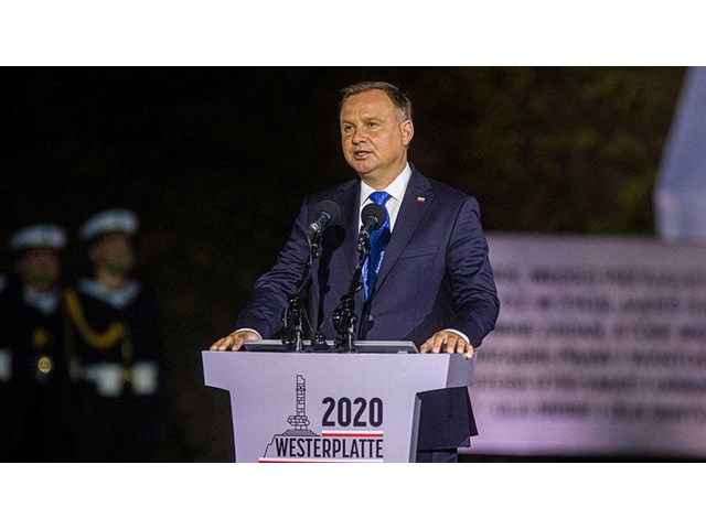 Исторический бумеранг бьет по Польше геополитика