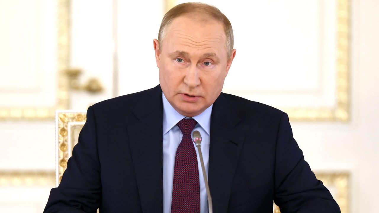 Путин назвал хорошей базу для автомобилестроения в России