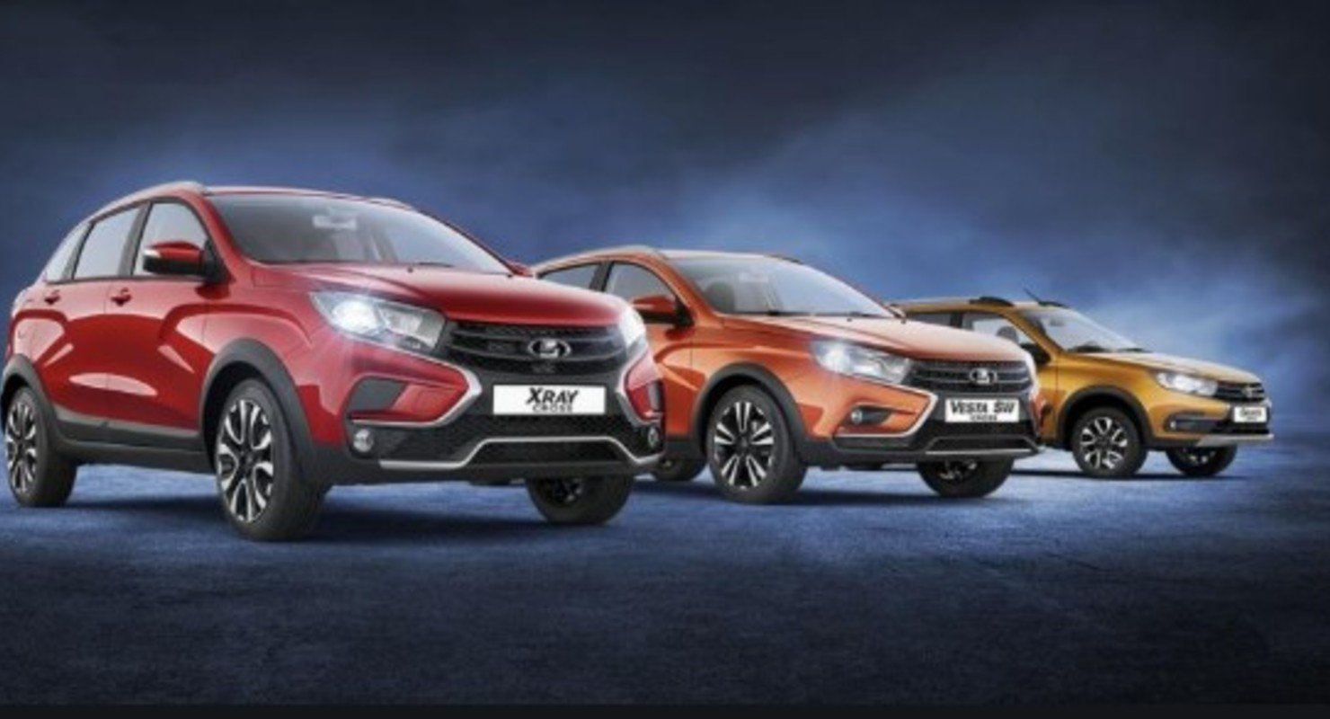 В Германию начали поставлять Lada Vesta Sport и Lada XRay Cross