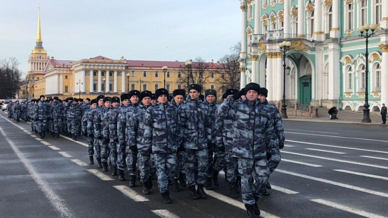 Чем отличается росгвардия от полиции. Нацгвардия Москва. Национальная гвардия Москва. Росгвардия России. Росгвардия Москва.