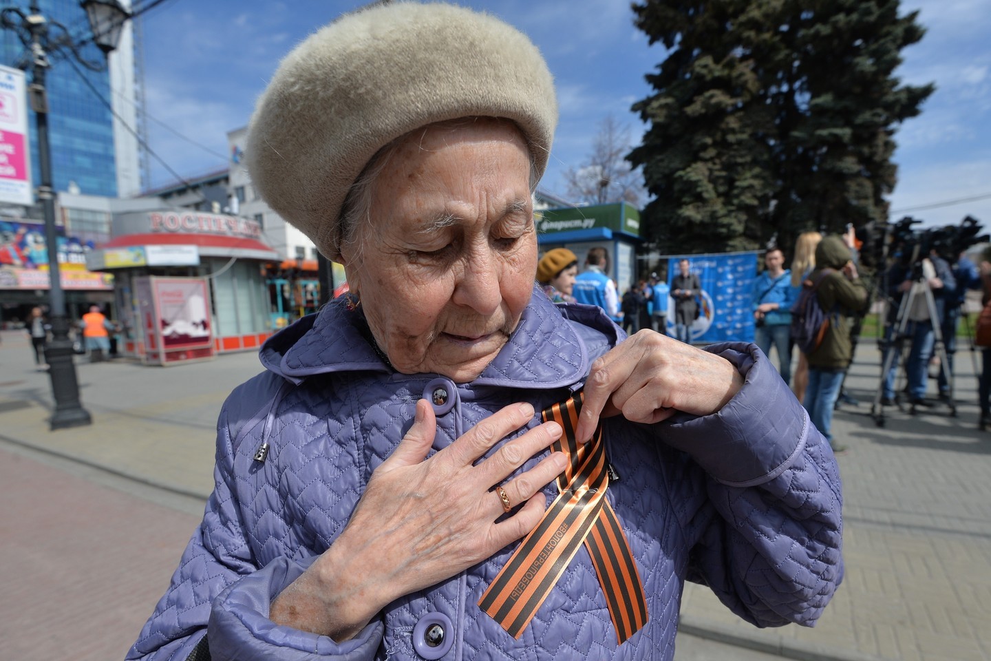 В России возмутились циничностью Киева – в Незалежной возбуждено пять уголовных дел из-за георгиевской ленты