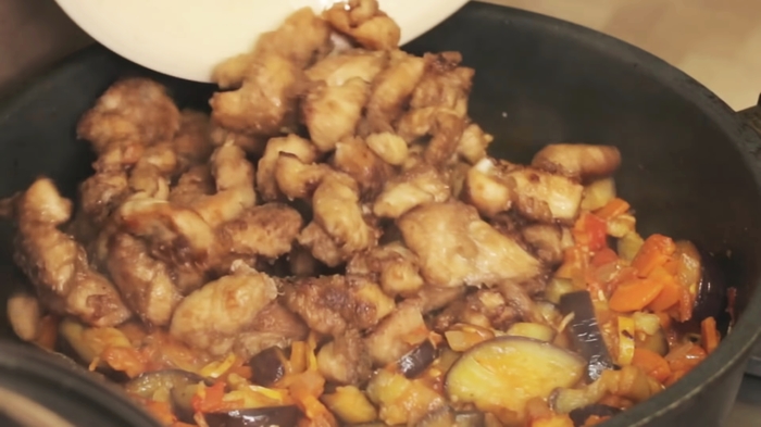 Острая хрустящая курица в карамели с баклажанами Острая хрустящая курица в карамели с баклажанами кулинария,мясные блюда,овощные блюда