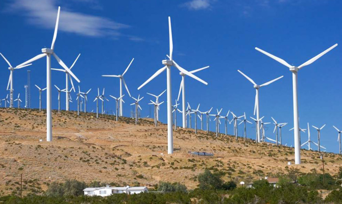Гройсман похвалился дюжиной ветряных электростанций в Херсонской области