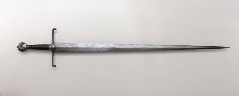 Мечи Э. Оукшотта на средневековых миниатюрах Мечи Э. Оукшотта на средневековых миниатюрах история,оружие