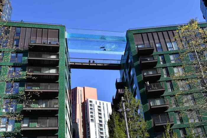  embassygardens.com.
