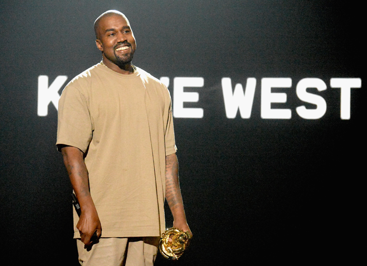 Канье Уэст рассказал о новом разладе с Ким Кардашьян: "Она хотела запереть меня дома" Канье Уэст рассказал о новом разладе с Ким Кардашьян: "Она хотела запереть меня дома" Звезды,Звездные пары