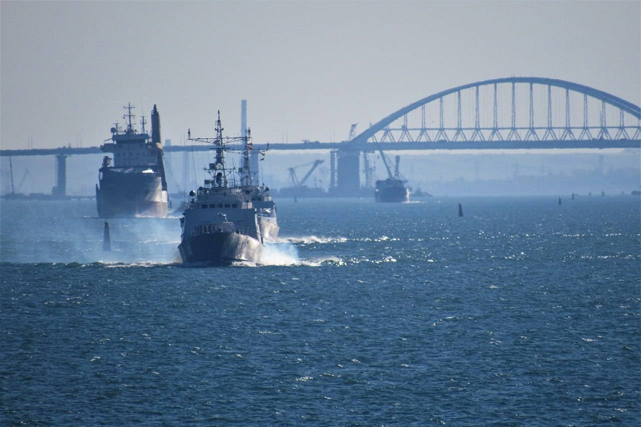 Керченский пролив, Крымский мост.png Керченский пролив, Крымский мост.png