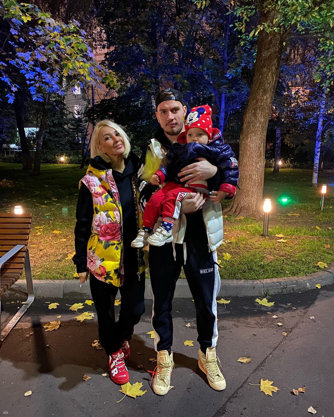 Лиза Арзамасова и другие звёзды, которые вышли замуж за спортсменов