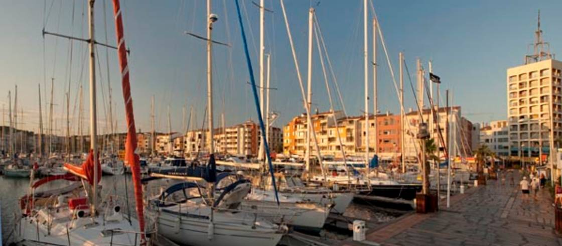 Город в Европе, где не носят одежду мир,нудисты,отдых,путешествие,турист