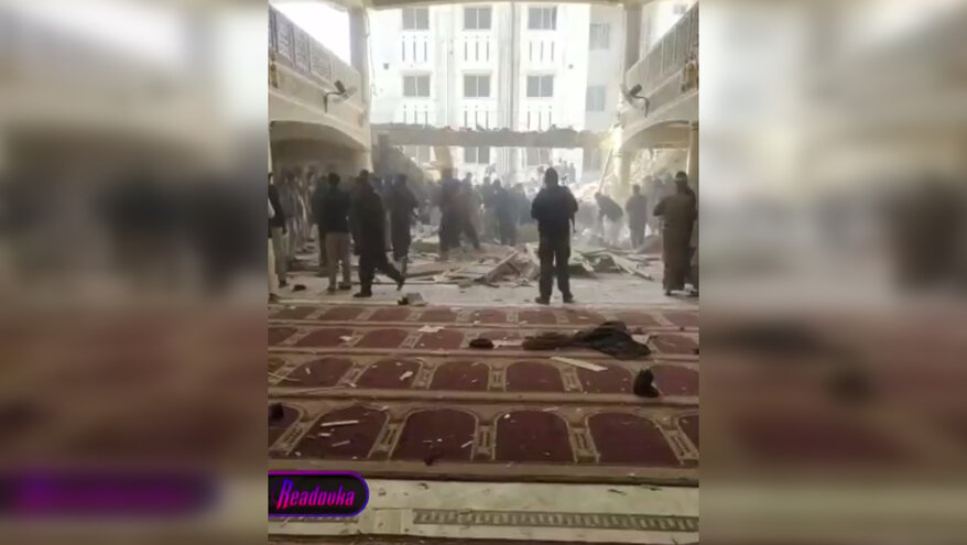 Нашли ли террористов взорвавших крокус сити. Террорист смертник взорвался в мечети. Теракт в Пешаваре в мечети январь 2023 Пакистан.