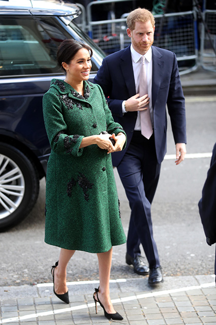 Меган Маркл и принц Гарри на праздновании Дня Содружества наций в Лондоне Монархии