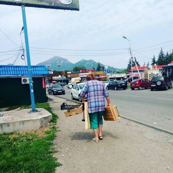 Есть женщины в русских селеньях. Про тех, кому мужики не нужны Есть женщины в русских селеньях. Про тех, кому мужики не нужны