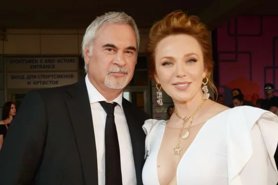 ВАЛЕРИЙ МЕЛАДЗЕ И АЛЬБИНА ДЖАНАБАЕВА