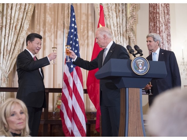 Зачем Дональду Трампу «китайский» скальп Джо Байдена?