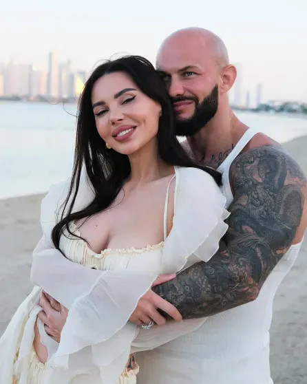 Оксана Самойлова отметила 38-летие в 