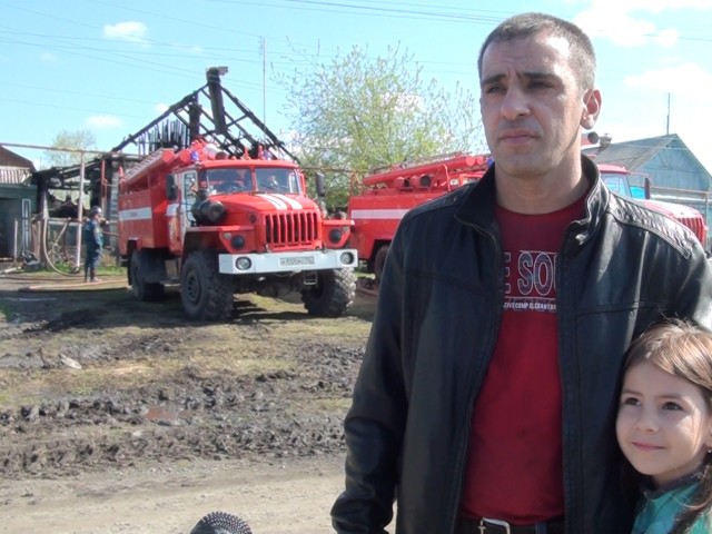 Житель Челябинской области спас ребенка из горящего дома 2015, героизм, герой