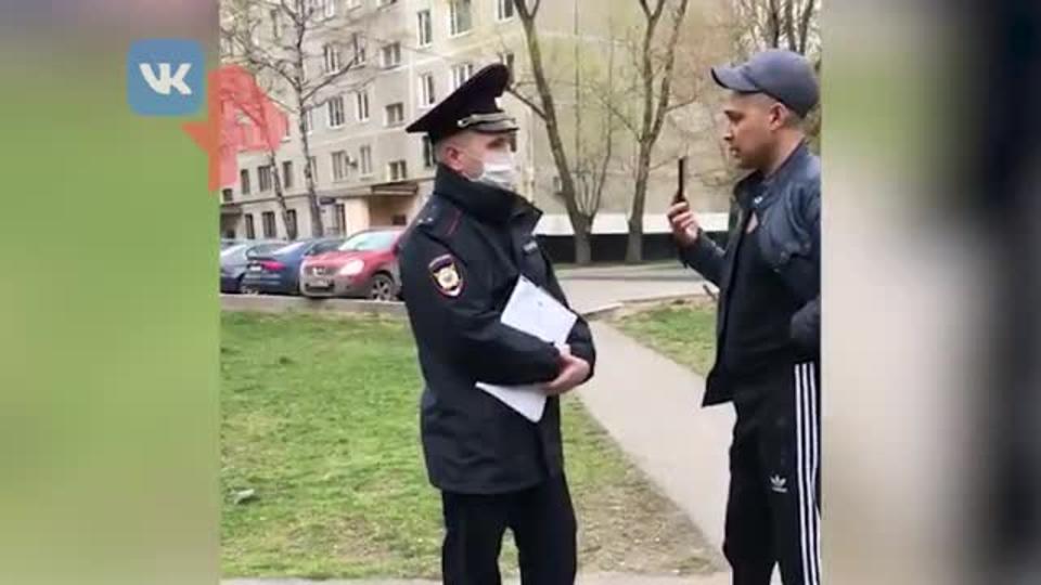 Напавший на полицейского нарушитель самоизоляции в Москве признал вину