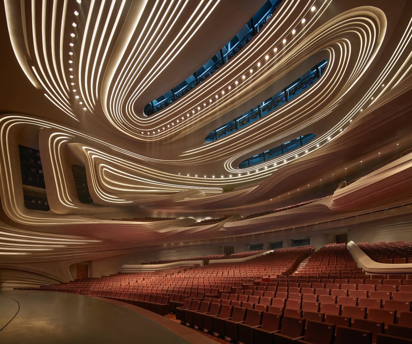 Дизайн Центра культуры и искусств Meixihu International Culture & Arts Centre от Zaha Hadid Architects