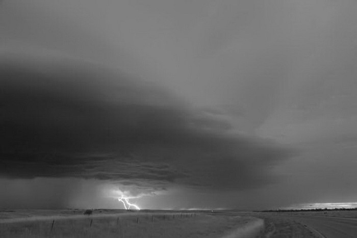 Шторм в фотографиях Mitch Dobrowner