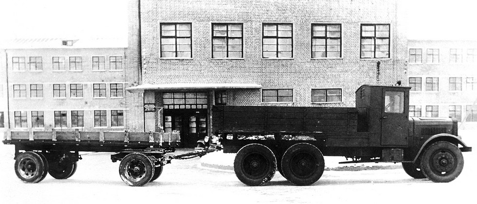 Нати x. Яг-Нати-2м 1933. Трёхосный грузовик яг-10. Автоцистерна яг-6 – 1940 год. Яг-10 (1931–1940 гг.).