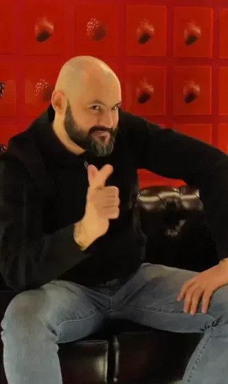 Гости из Comedy Club и торт в виде собаки: Катерина Ковальчук устроила вечеринку-сюрприз для мужа Гарика Харламова в честь его 45-летия Харламов, Гарика, Катерина, КовальчукГарик, рождения, Ковальчук, Гарик, именинника, юморист, Кравец, Марина, женат, Асмус, которой, ягодка, опять, Дорохов, устроила, ХарламовГарик, КовальчукСёстры