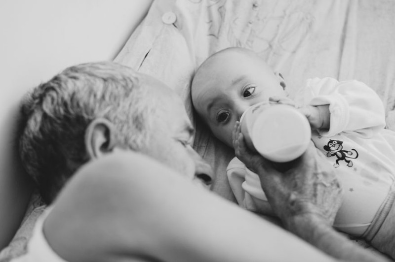 Самый лучший дедушка: серия трогательных фотографий 