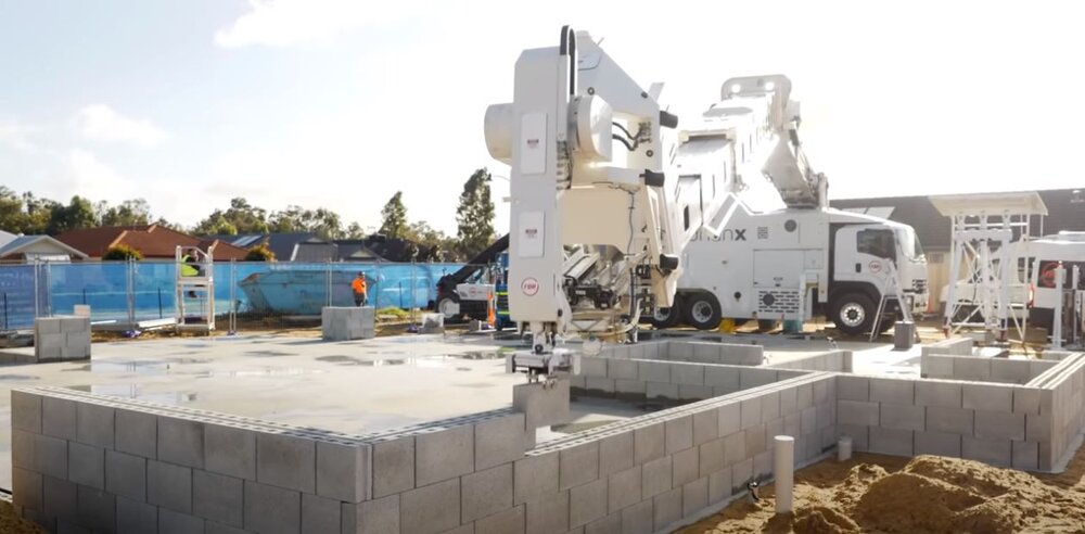 Brick Laying Robot, Hadrian X, Completes First Commercial Building — Construction Junkie
