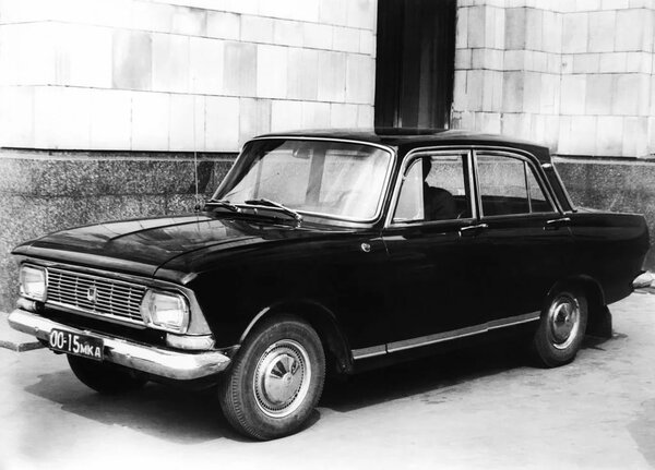 Какой автомобиль лучше - Москвич 412 или ВАЗ 2101?