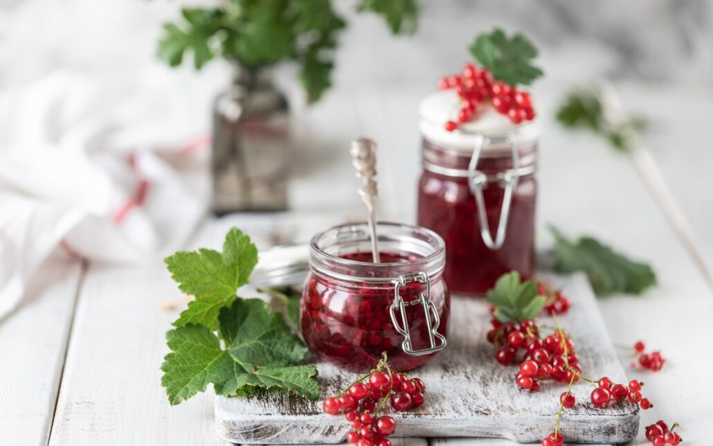 Варенье из красной смородины в мультиварке