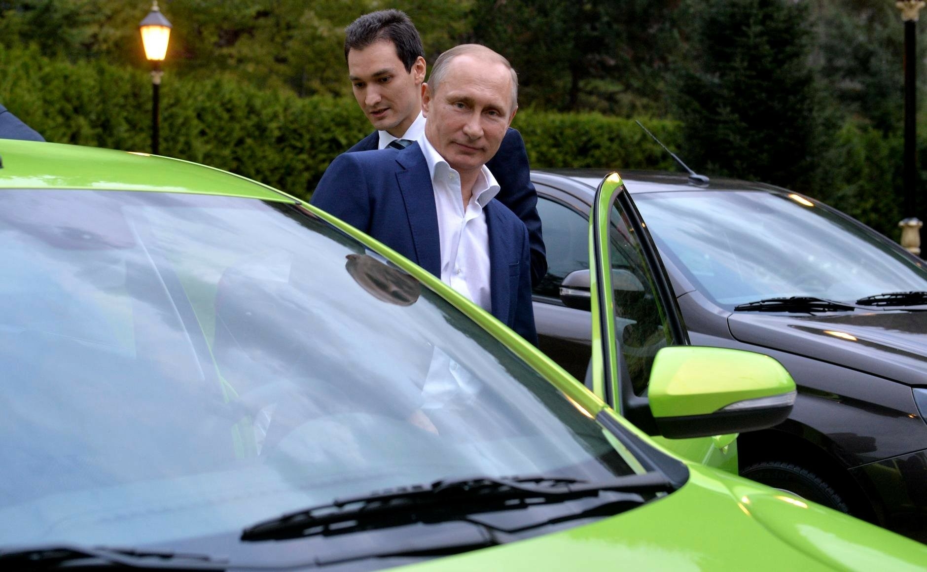 Лишить водительских прав Путина? Активисты отправили в МВД не то письмо — придется отвечать